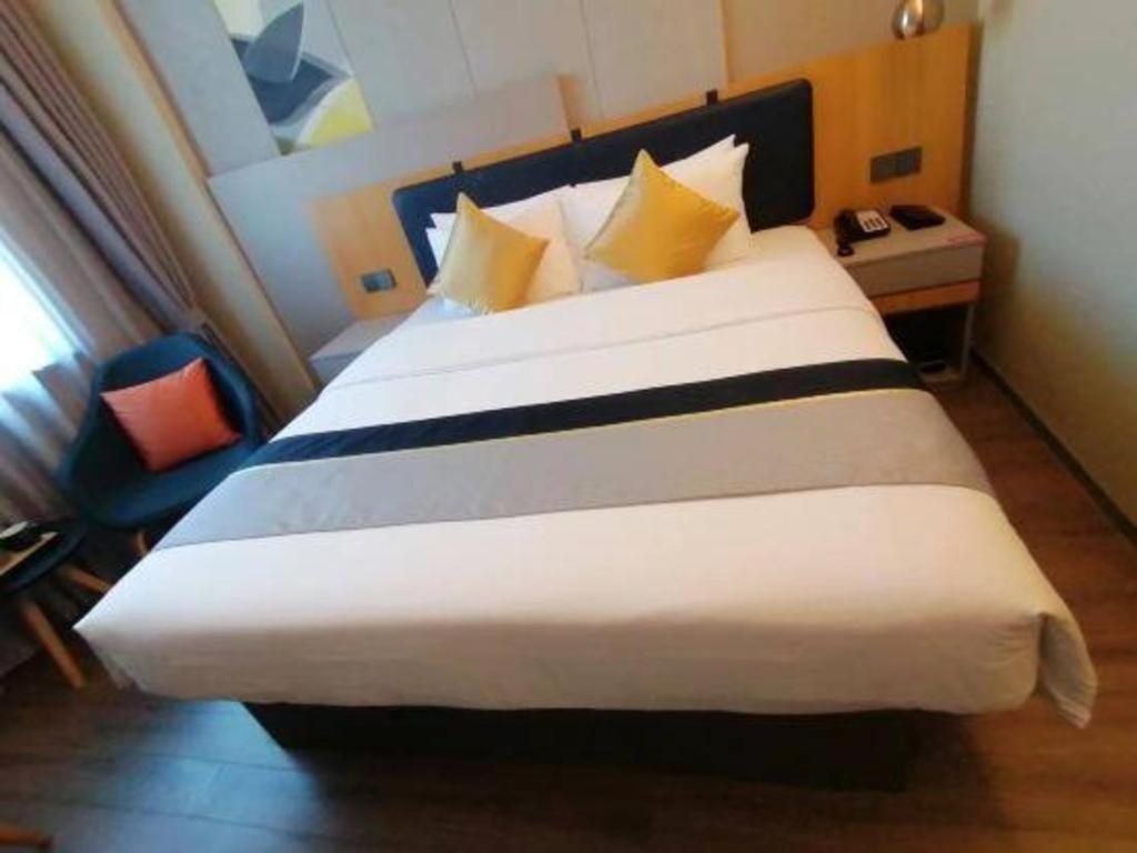 Home Inn Kunming Baita Road Exterior photo
