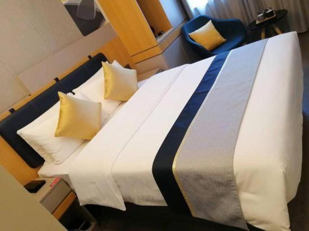 Home Inn Kunming Baita Road Exterior photo
