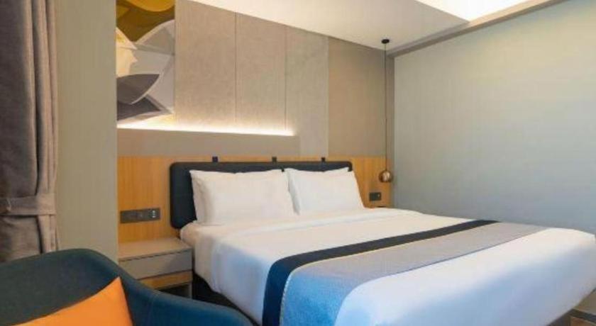 Home Inn Kunming Baita Road Exterior photo