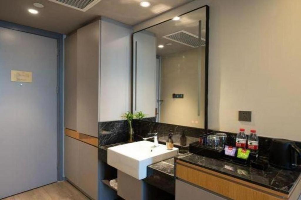 Home Inn Kunming Baita Road Exterior photo